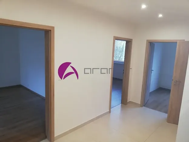 Pronájem bytu 3+1, Olomouc, Rožňavská, 72 m2