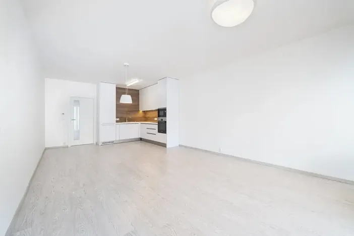 Pronájem bytu 3+kk, Praha - Karlín, Sokolovská, 88 m2