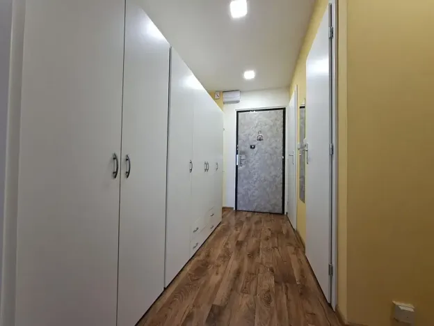 Pronájem bytu 2+kk, Praha - Černý Most, Vašátkova, 43 m2