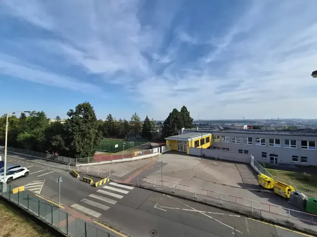 Prodej bytu 2+1, Praha - Troja, Na Šutce, 60 m2