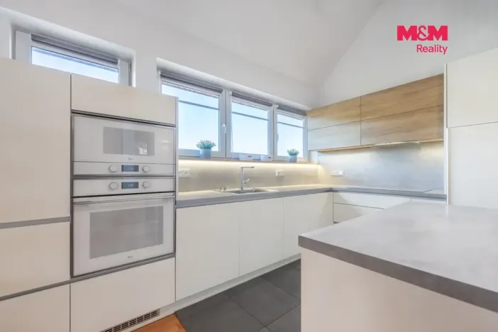 Prodej bytu 4+kk, Luhačovice, Masarykova, 180 m2