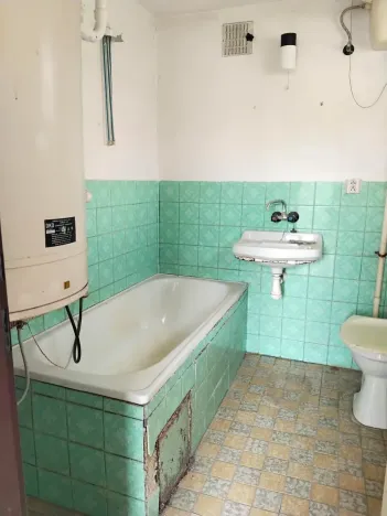 Prodej rodinného domu, Poděvousy, 105 m2