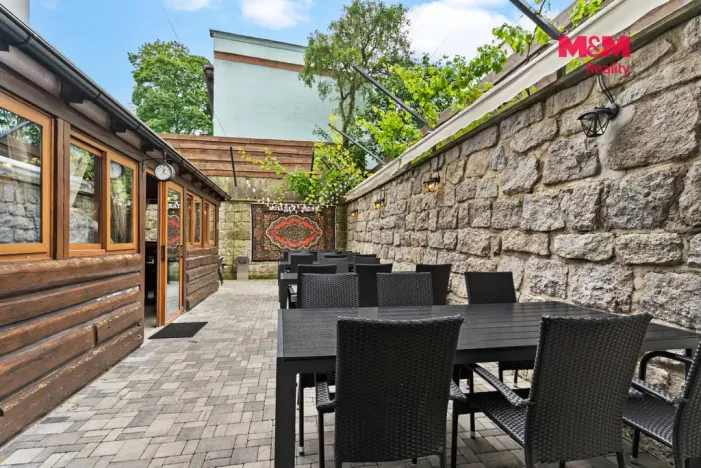 Prodej restaurace, Jablonec nad Nisou, Raisova, 889 m2