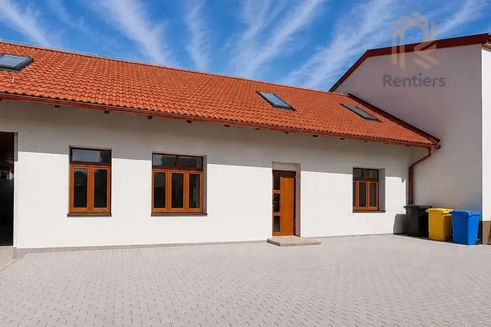 Prodej rodinného domu, Rostoklaty, 145 m2