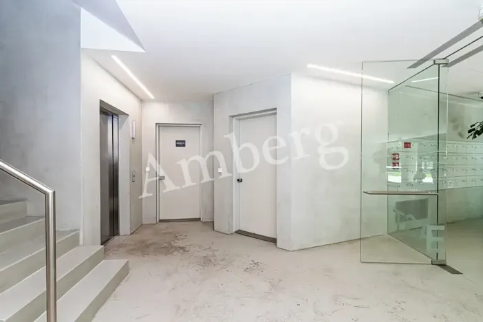 Prodej obchodního prostoru, Praha - Karlín, Karolinská, 59 m2