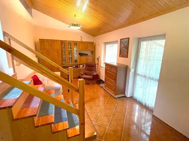 Pronájem bytu 1+kk, Praha - Újezd nad Lesy, Hrádková, 16 m2