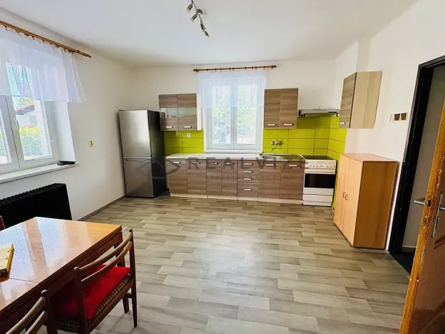 Prodej rodinného domu, Kamenný Újezd, Zahradní, 133 m2