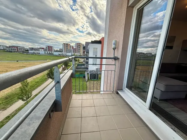 Pronájem bytu 1+kk, Praha - Letňany, Kadečkové, 34 m2