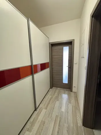 Pronájem bytu 1+kk, Praha - Letňany, Kadečkové, 34 m2