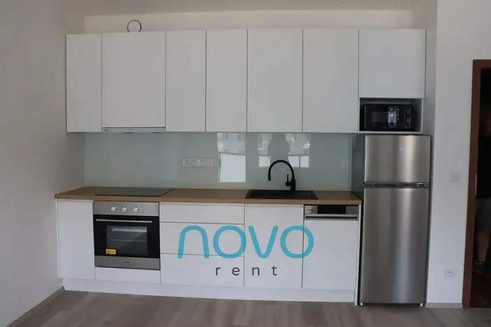 Pronájem bytu 1+kk, Praha - Hostivař, Arnošta Staňka, 35 m2