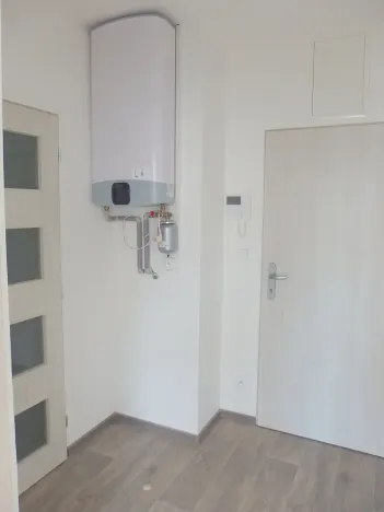 Pronájem bytu 2+kk, Zlín, Zarámí, 42 m2