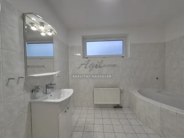 Pronájem bytu 2+kk, Slavkov u Brna, 57 m2