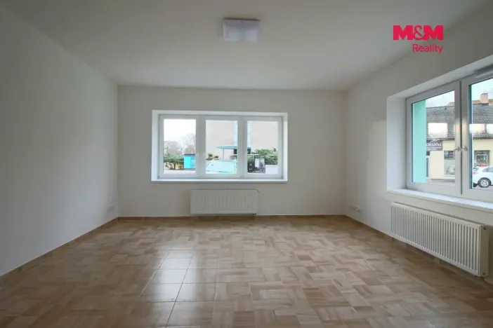 Pronájem bytu 1+kk, Hradec Králové - Slezské Předměstí, Bratří Štefanů, 44 m2