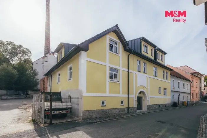 Prodej bytu 3+kk, Vimperk - Vimperk II, Jirchářská, 78 m2