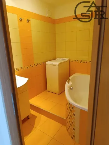 Prodej bytu 3+1, Pardubice, Lonkova, 72 m2