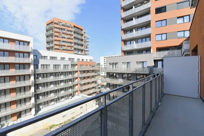 Pronájem bytu 2+kk, Praha - Vysočany, Gerstelova, 52 m2