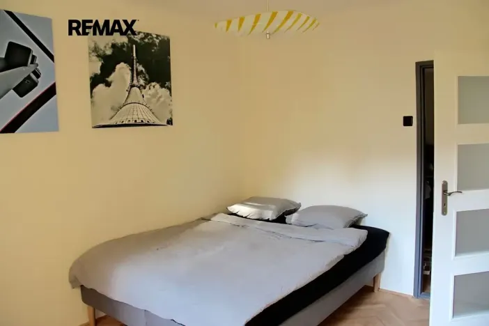 Pronájem bytu 2+1, Praha - Vinohrady, Vinohradská, 52 m2