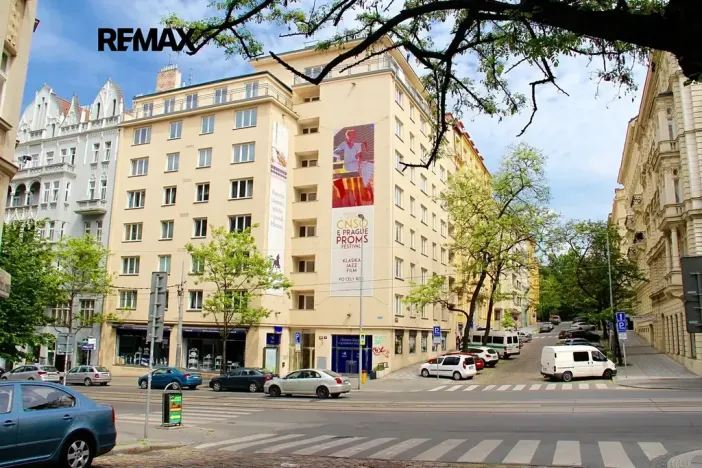 Pronájem bytu 2+1, Praha - Vinohrady, Vinohradská, 52 m2
