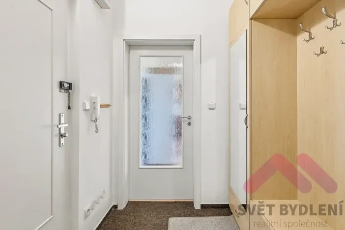 Pronájem bytu 2+kk, Praha - Krč, Tavolníková, 52 m2