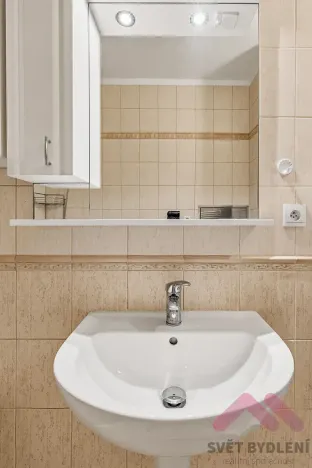 Pronájem bytu 2+kk, Praha - Krč, Tavolníková, 52 m2