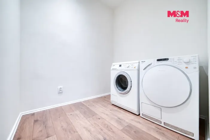 Prodej bytu 2+kk, Plzeň - Doubravka, Masarykova, 45 m2