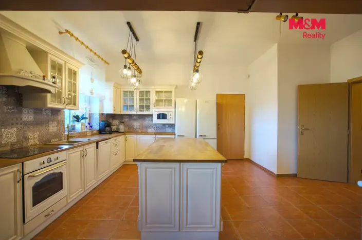 Prodej ubytování, Čeladná, 400 m2