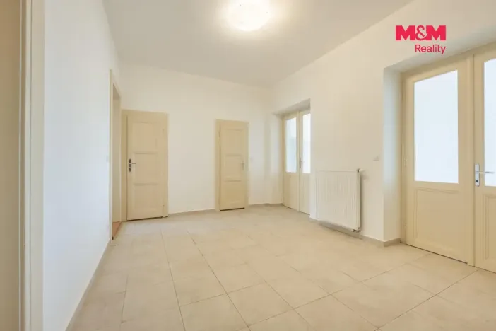 Pronájem bytu 3+1, Praha - Nové Město, Rašínovo nábřeží, 101 m2