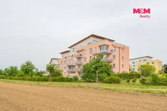 Prodej bytu 2+kk, Praha - Suchdol, Holubí, 40 m2