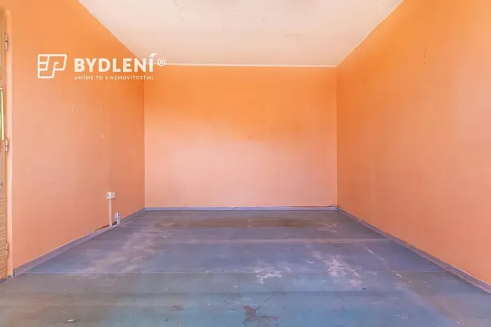 Prodej bytu 1+1, Krupka, Sídliště Nad plovárnou, 40 m2