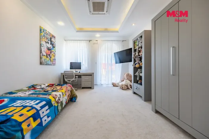 Prodej obchodního prostoru, Šestajovice, U Váhy, 356 m2