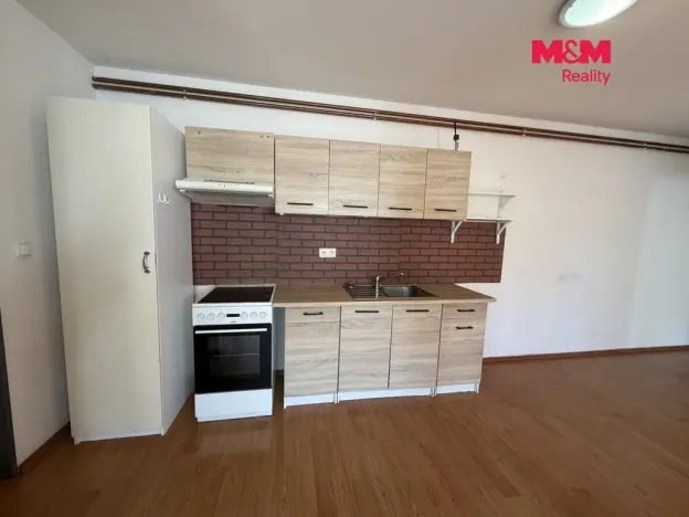 Pronájem bytu 3+kk, Vinařice, 75 m2