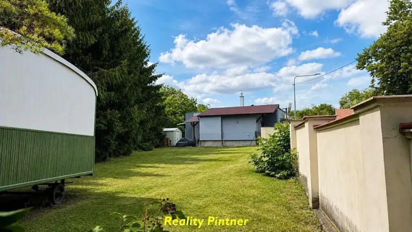 Prodej ubytování, Slapy, 680 m2