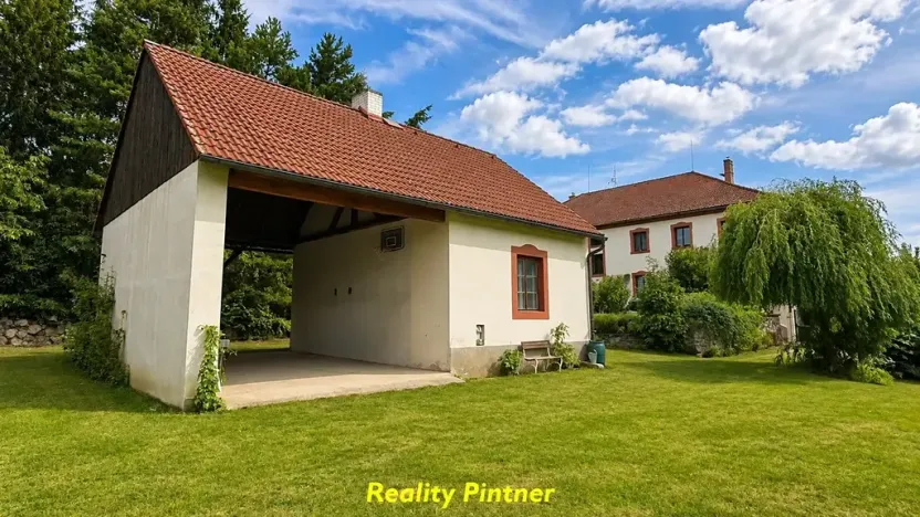 Prodej ubytování, Slapy, 680 m2