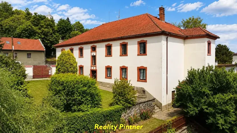 Prodej ubytování, Slapy, 680 m2