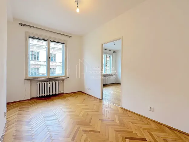 Pronájem bytu 2+kk, Praha - Holešovice, Dobrovského, 44 m2