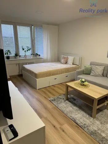 Prodej bytu 1+1, Ostrava, Jana Ziky, 38 m2