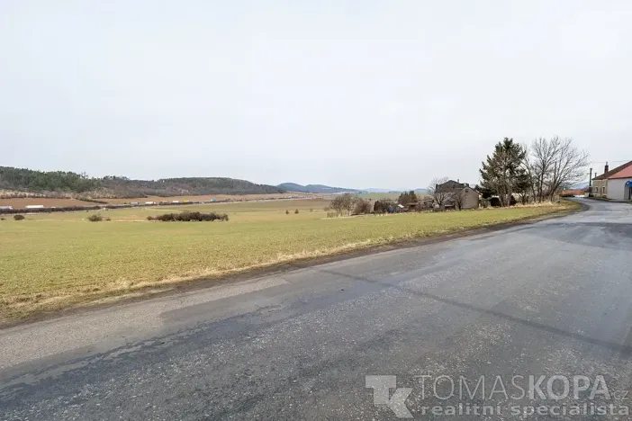 Prodej pozemku pro bydlení, Chlustina, 3708 m2