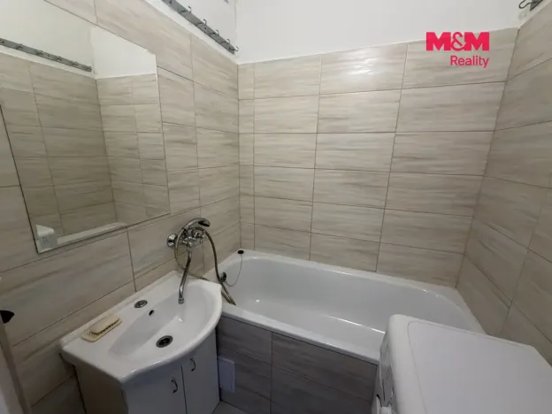Pronájem bytu 4+1, Ostrava - Poruba, Na Robinsonce, 69 m2