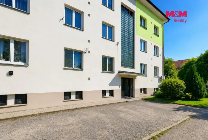 Pronájem bytu 3+1, Velký Osek, Revoluční, 60 m2