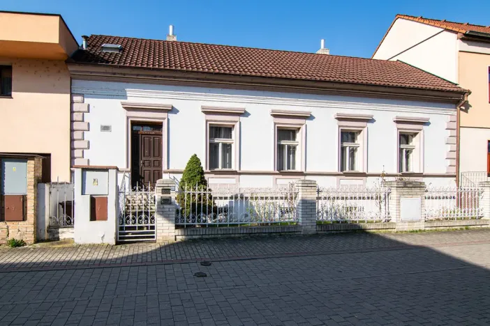 Prodej rodinného domu, Praha - Zbraslav, Pod špitálem, 165 m2
