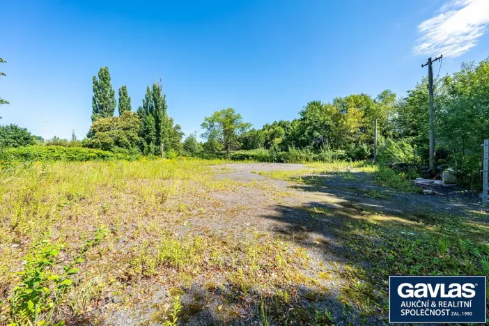 Prodej komerčního pozemku, Ostrava - Hrušov, 2131 m2