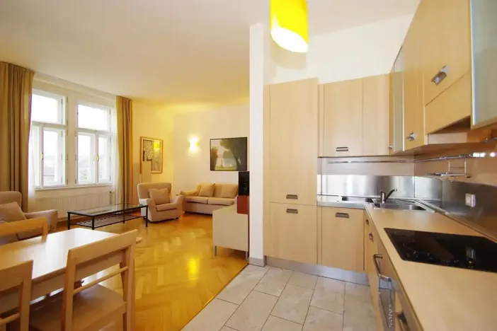 Pronájem bytu 2+kk, Praha - Malá Strana, Újezd, 73 m2