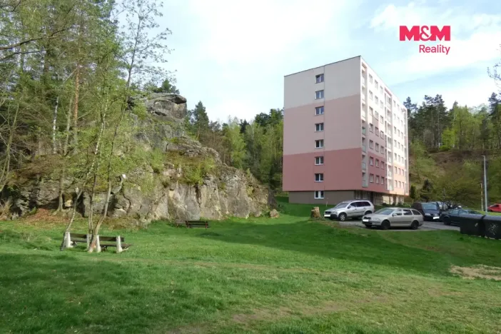 Prodej bytu 3+1, Kamenický Šenov, Pískovec I, 73 m2