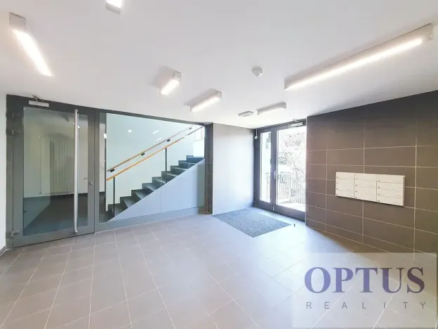 Pronájem bytu 3+kk, Praha - Jinonice, Břežánecká, 89 m2
