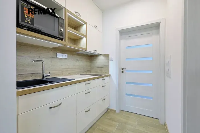 Pronájem bytu 2+kk, Plzeň, Kotíkovská, 47 m2