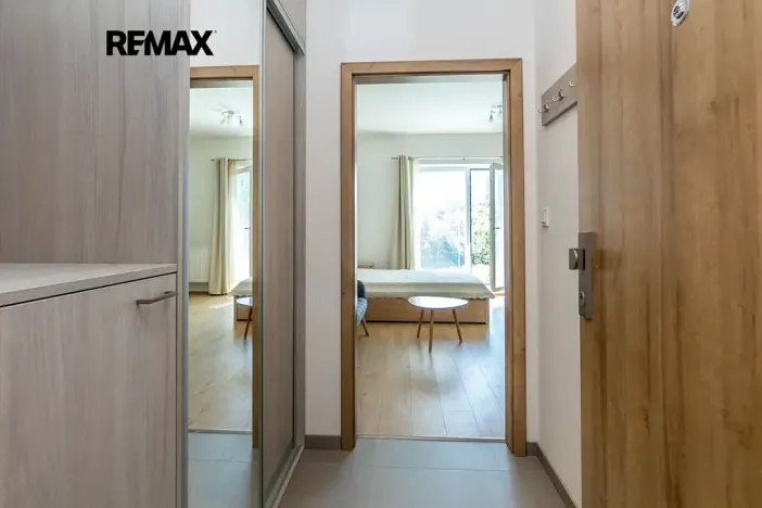 Pronájem bytu 1+kk, Praha - Chodov, Klapálkova, 32 m2