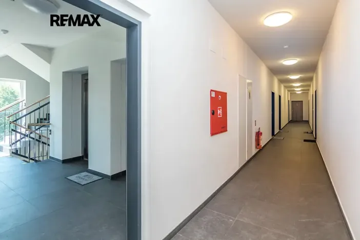 Pronájem bytu 1+kk, Praha - Chodov, Klapálkova, 32 m2