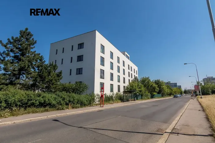 Pronájem bytu 1+kk, Praha - Chodov, Klapálkova, 32 m2