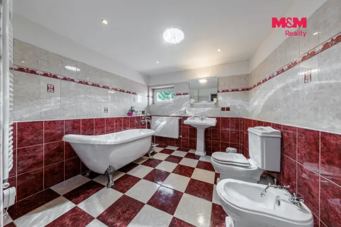Prodej rodinného domu, Aš, Saská, 300 m2