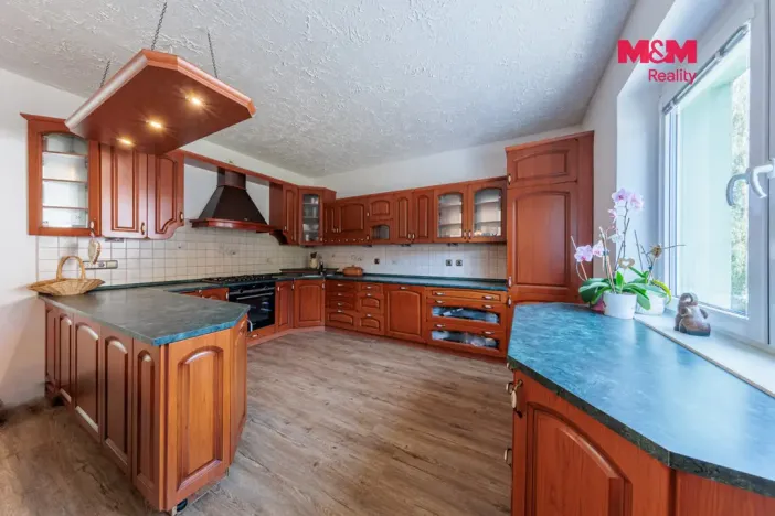 Prodej rodinného domu, Aš, Saská, 300 m2